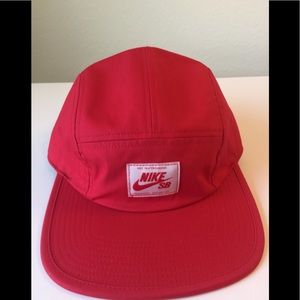 Nike SB five panel